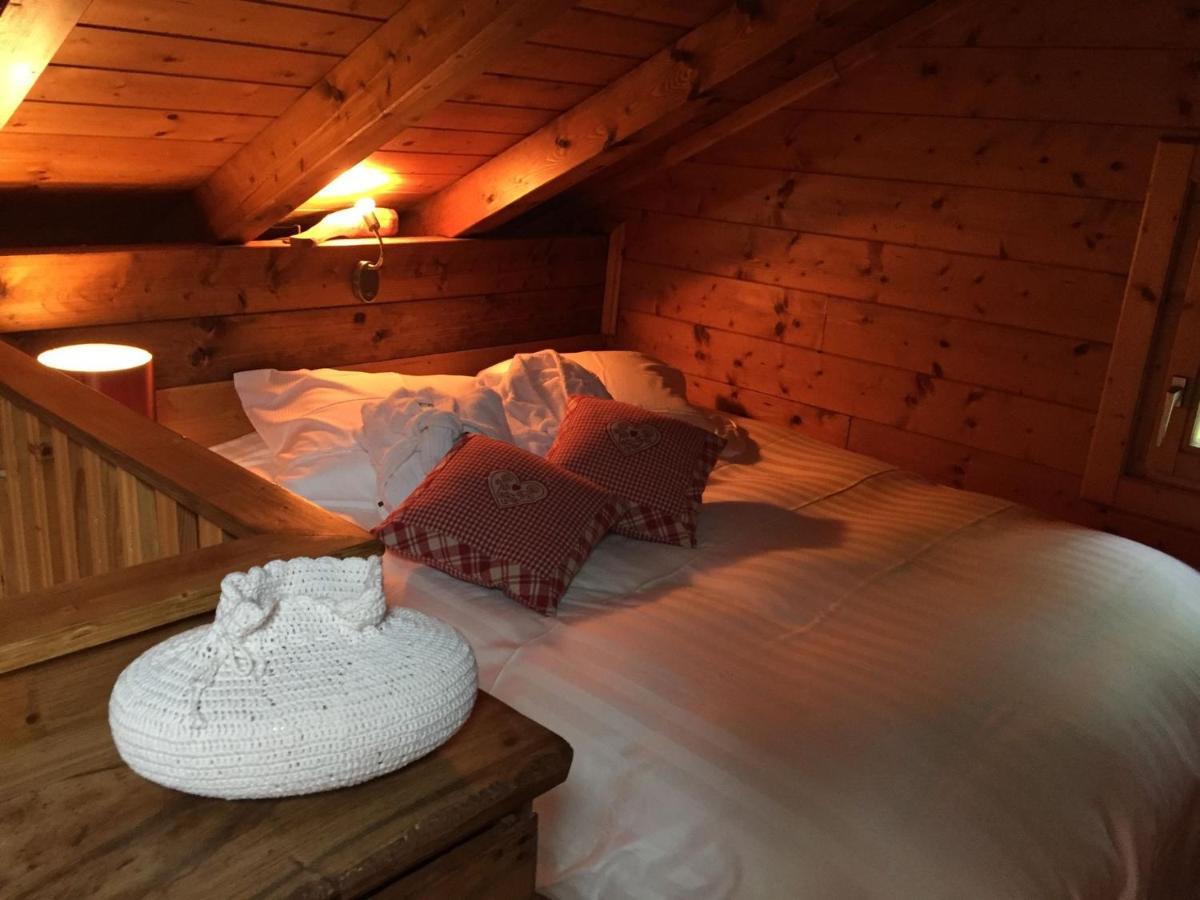 Cosy Chalet With Private Sauna In Bousseviller Phòng bức ảnh